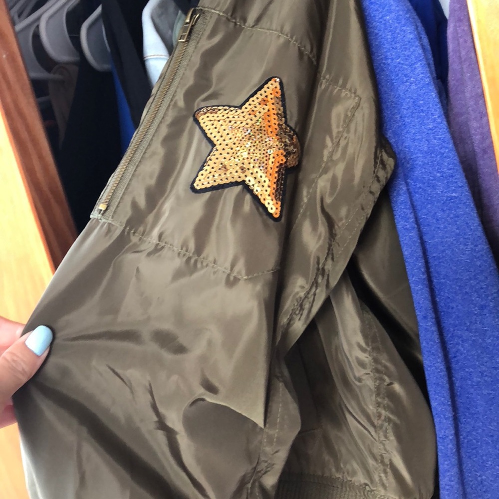 Bomber jacket - Picture 3 of 3